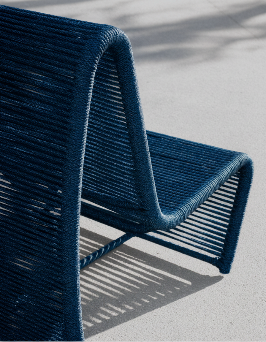 Detalhe da corda náutica azul-marinho da Pão de Açúcar